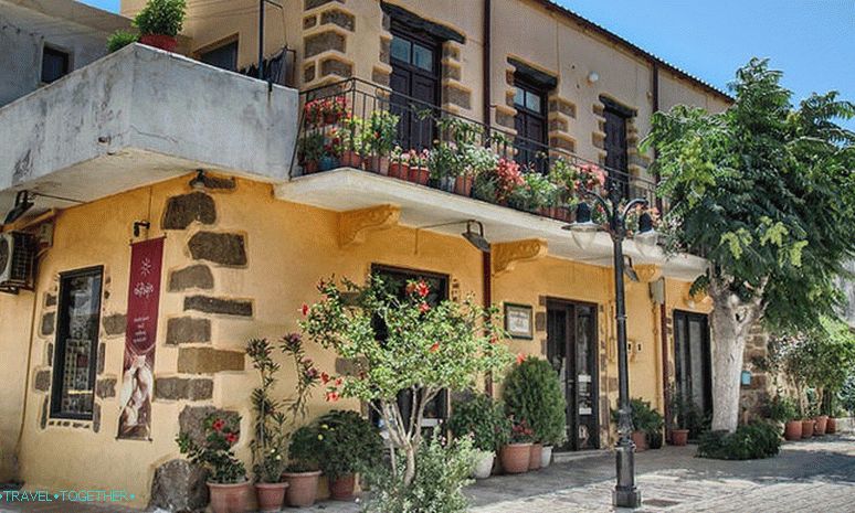 Paleochora in Crete - the bride of the Libyan Sea