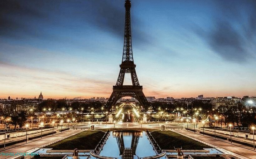 The Eiffel Tower 