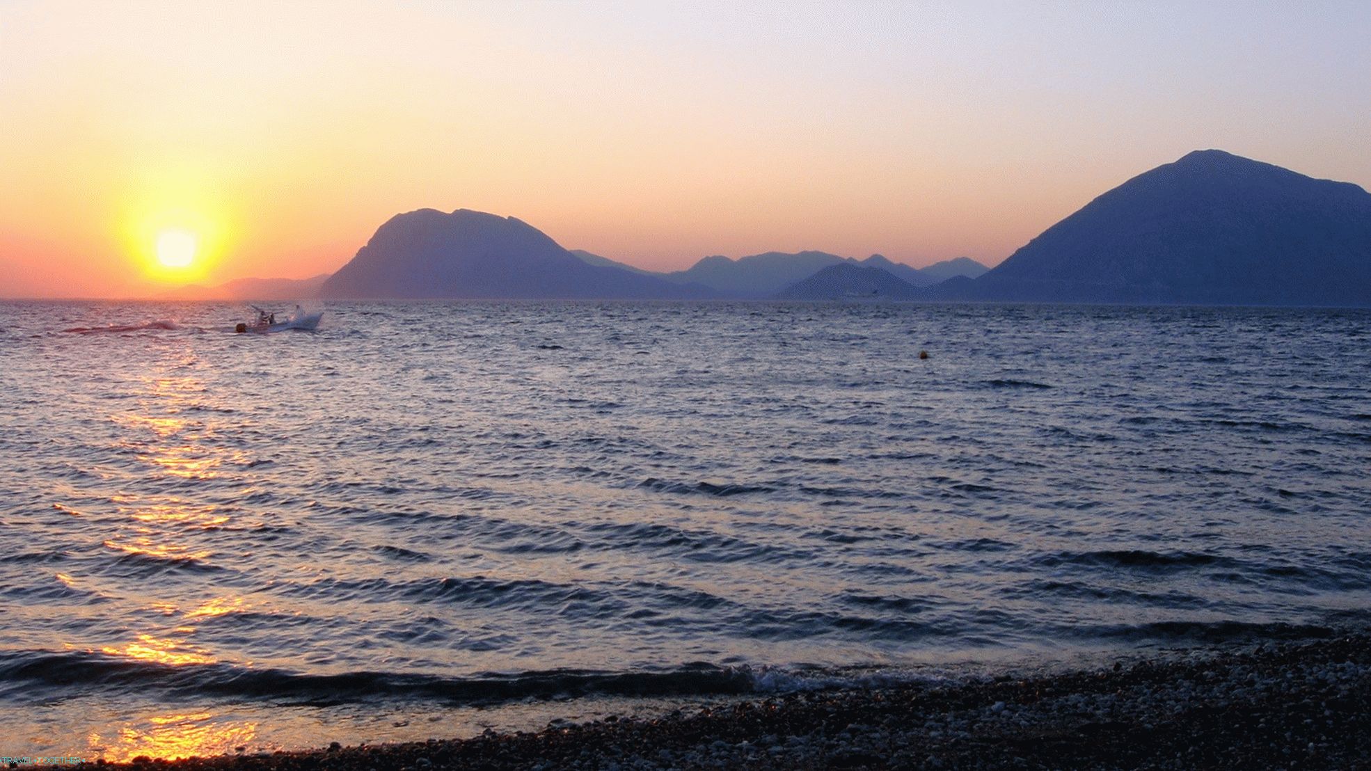 Patras. How to have fun and what to do in the third city of Greece?