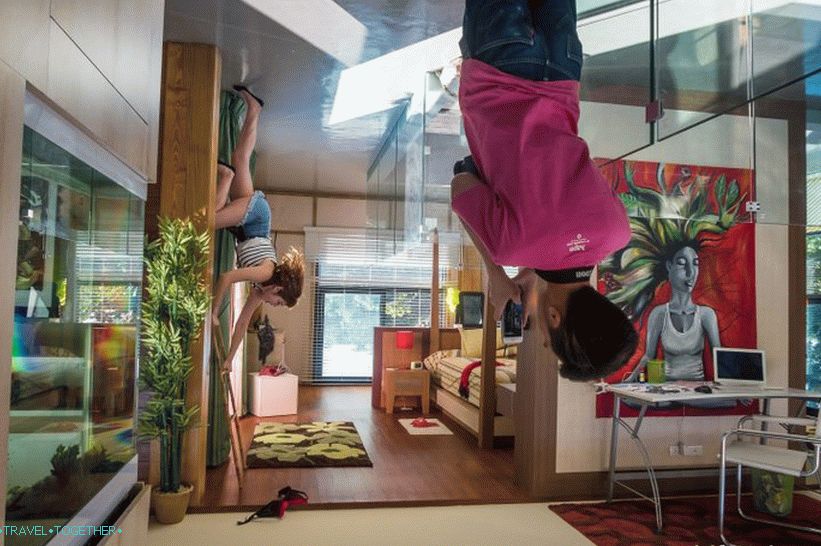 Upside down house in Phuket - entertainment for children and selfimanov