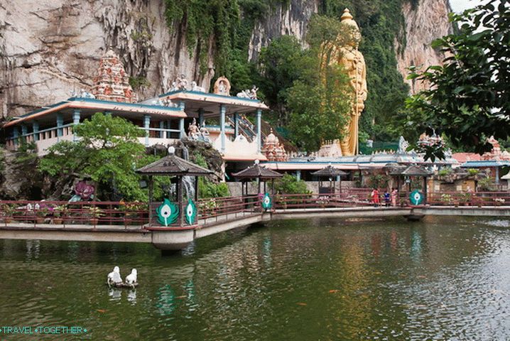 Batu caves, neighborhood