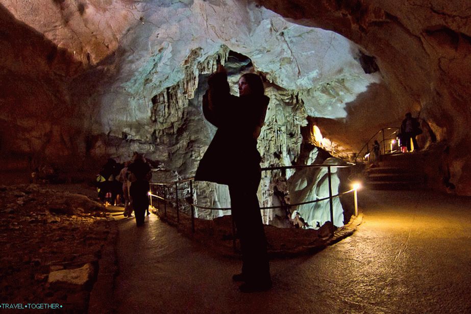 Someone even managed to photograph on the phone