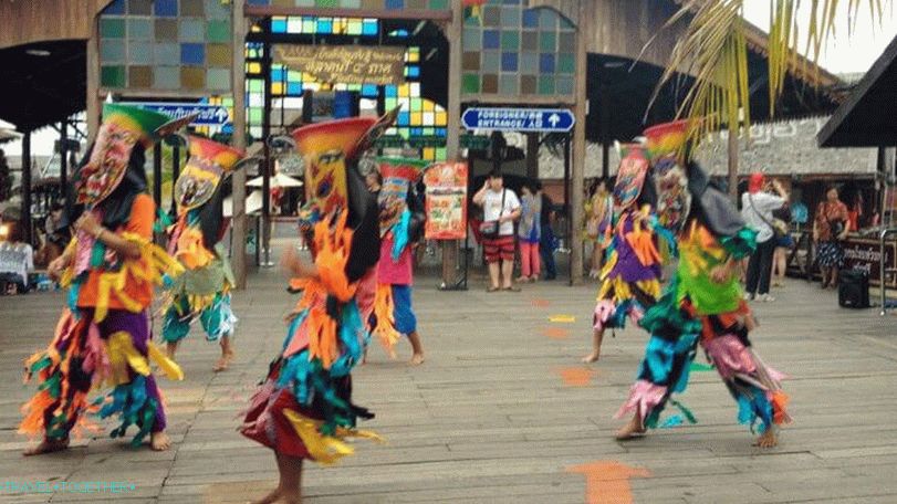 Floating Market in Pattaya