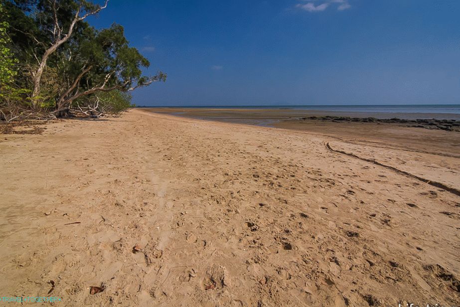 Ao Nam Mao Beach beach - not for swimming, but for contemplation