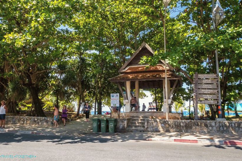 Karon Beach in Phuket (Karon Beach) - almost like Patong