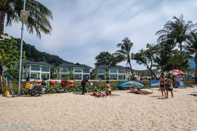 Lo Dalum Beach on Phi Phi Don Island is the longest, but not the best