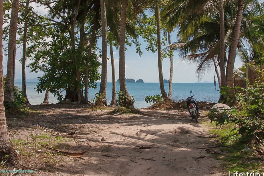 plyazh-taling-ngam-02