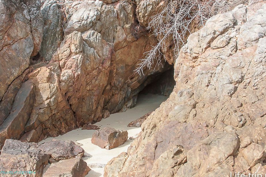 plyazh-taling-ngam-13