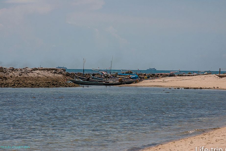 plyazh-taling-ngam-10