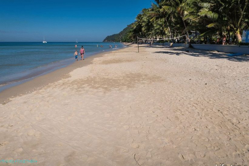 White Sand Beach in Koh Chang