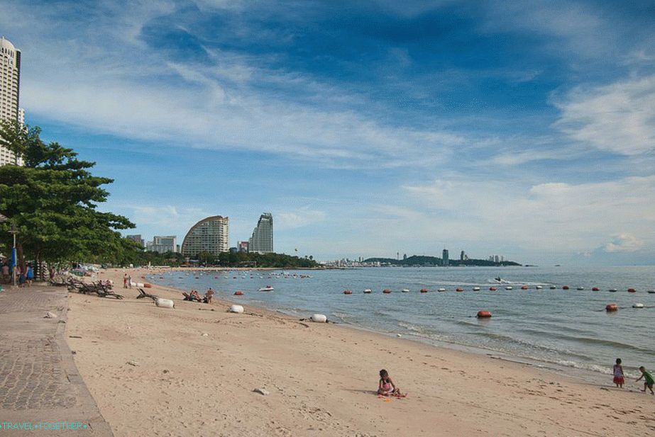 View from the northern part of the beach