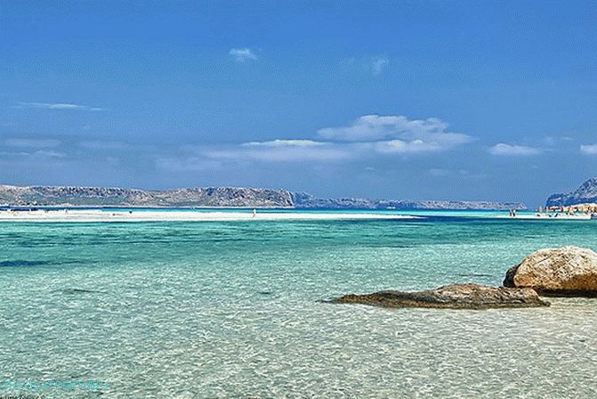 Beach holidays in Greece - a touch of the sea