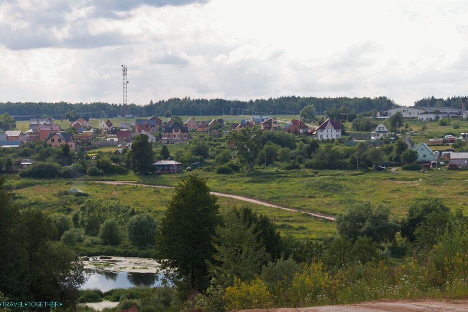 Picturesque places near the village Gidrostroya