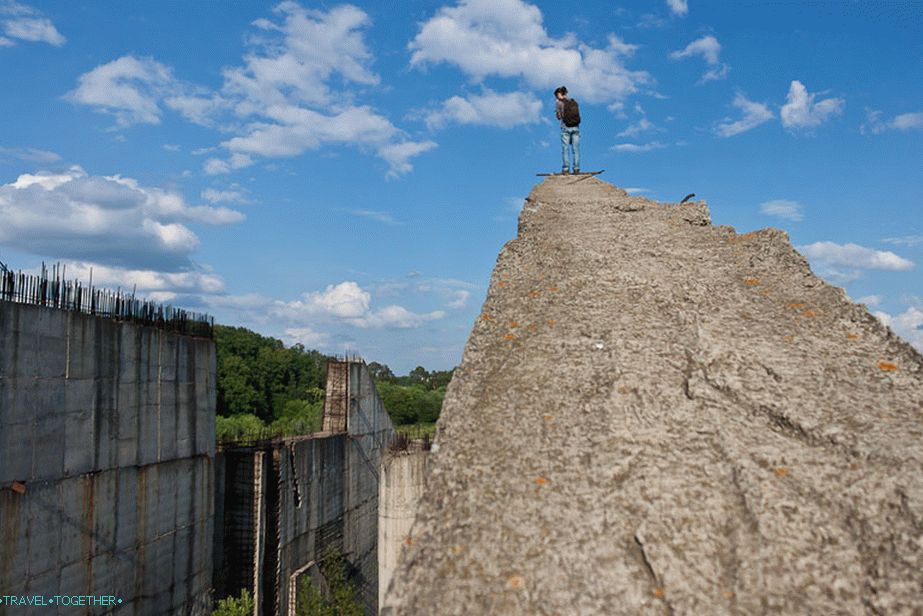 Height with a 7-storey house