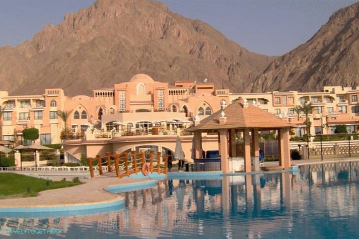 Taba, Resort Hotel