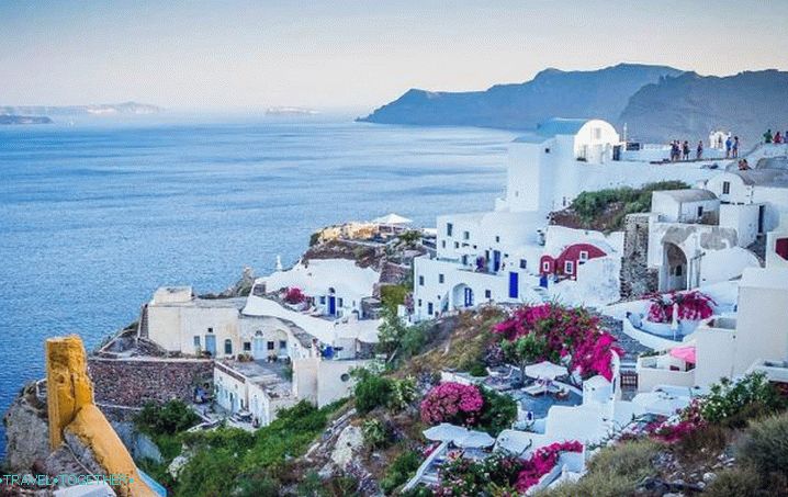 Weather in Greece in spring