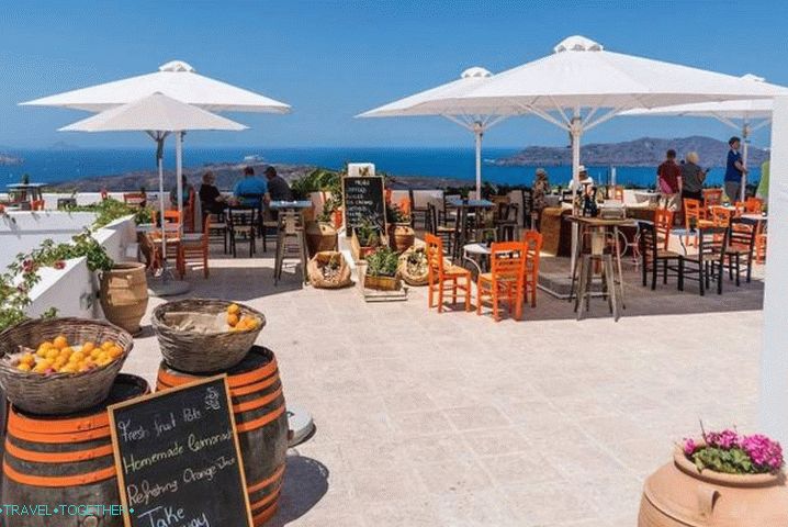 Santorini Cafe in Santorini