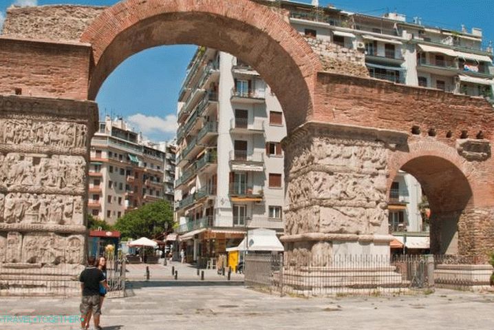 Weather in Thessaloniki in September - Arch and tomb of Galerius