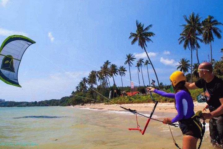 What to do in Pattaya in August. Kitesurfing