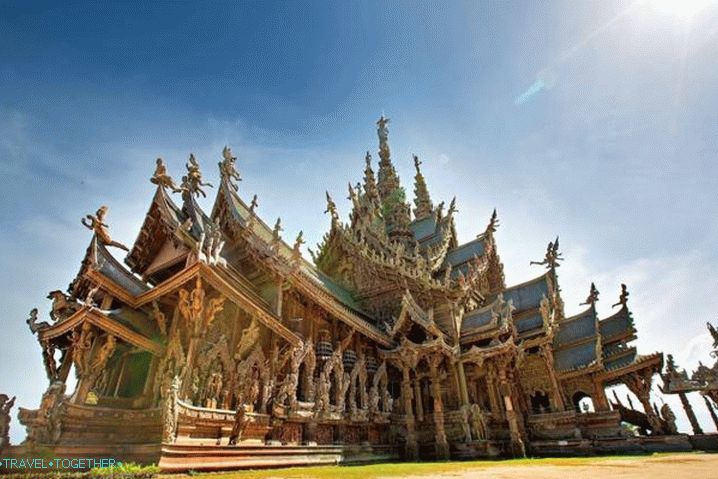 Pattaya, the Temple of Truth