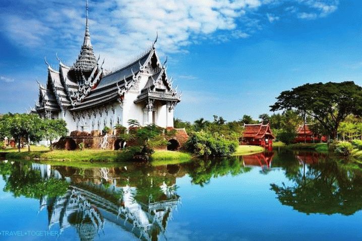 Pattaya, White Dragon House