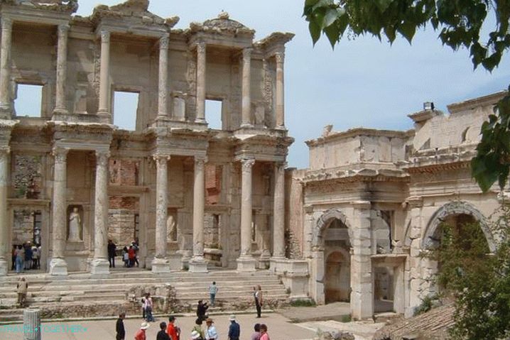Marmaris, Architectural Center