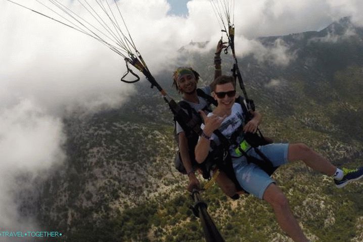 What to do and see in Kemer in October, Paragliding in Kemer
