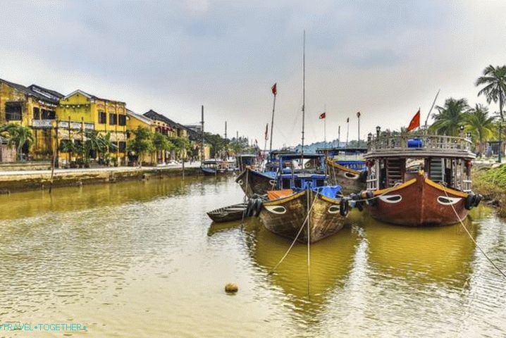 Danang, Local Fishing Vessels