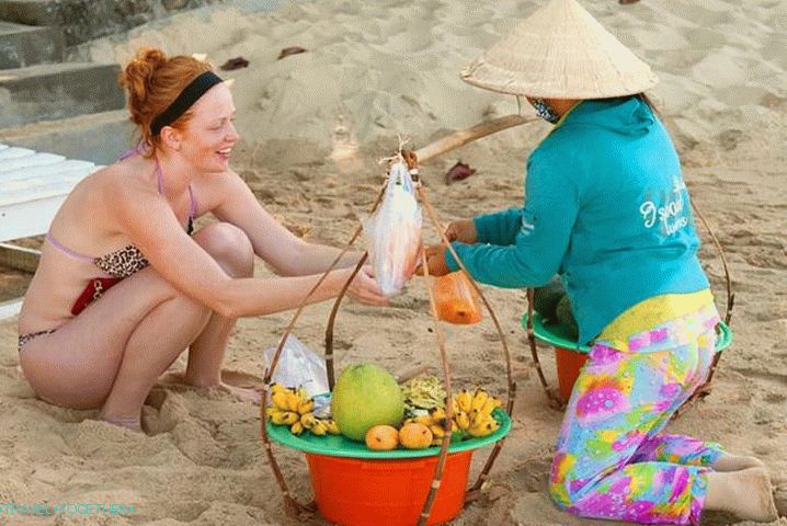 Phu Quoc Local Traders on the Beach