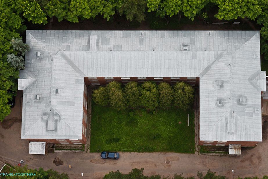 People and cars below are like toys