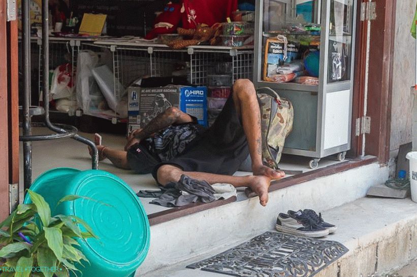 Life on Reilly flows slowly and unhurriedly