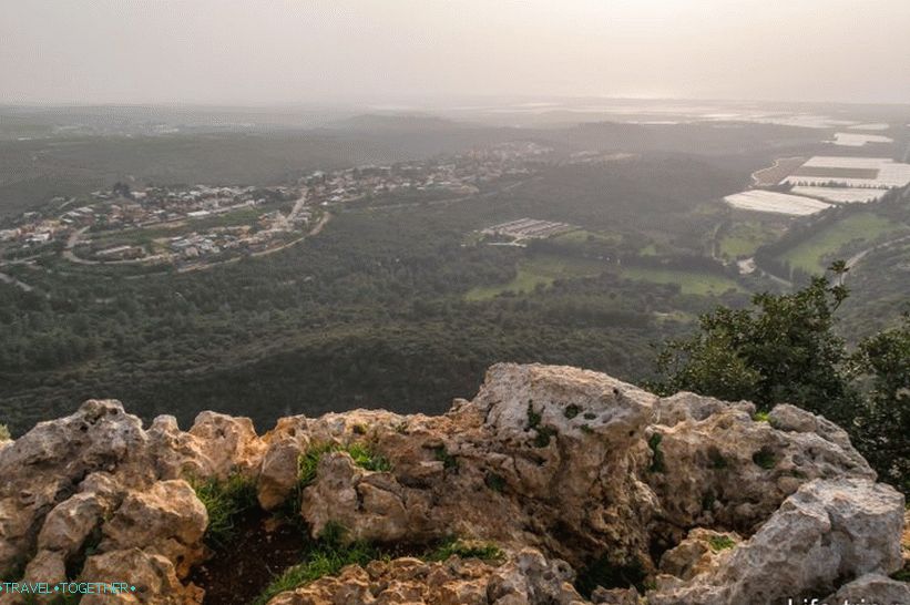Awesome rock in the north of Israel - Adamit Park and Keshet cave