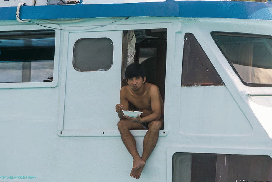 Not dusty work at the guides