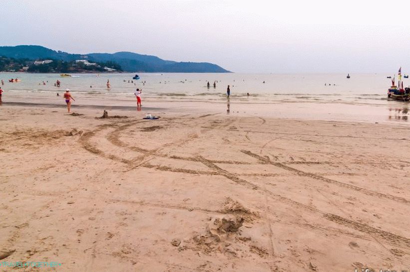 Low tide on Kata Beach, Phuket