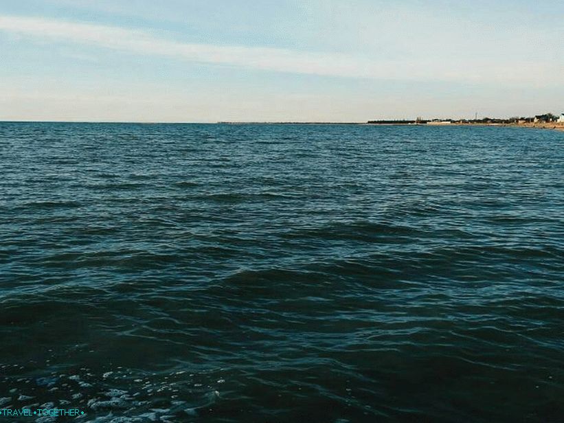 View from the embankment of Primorsko-Akhtarsk on the sea. Photo - @ alexandr7806