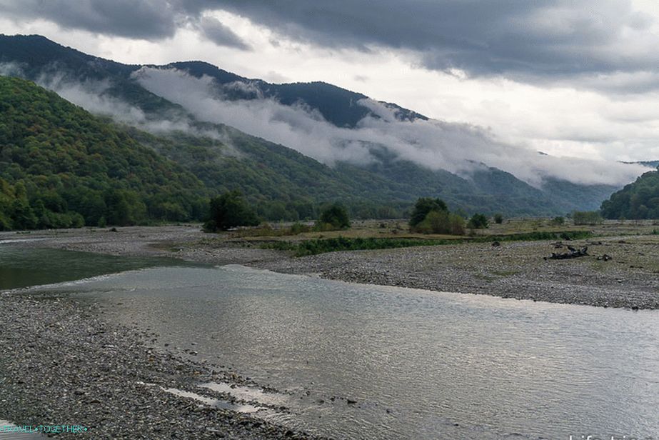 Mountains under Lazarevsky