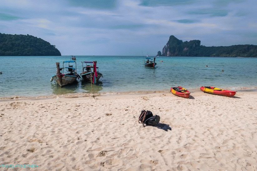 Luo Dalam Beach on Phi Phi