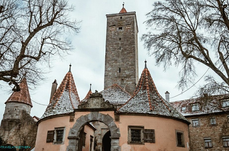Castle Gate