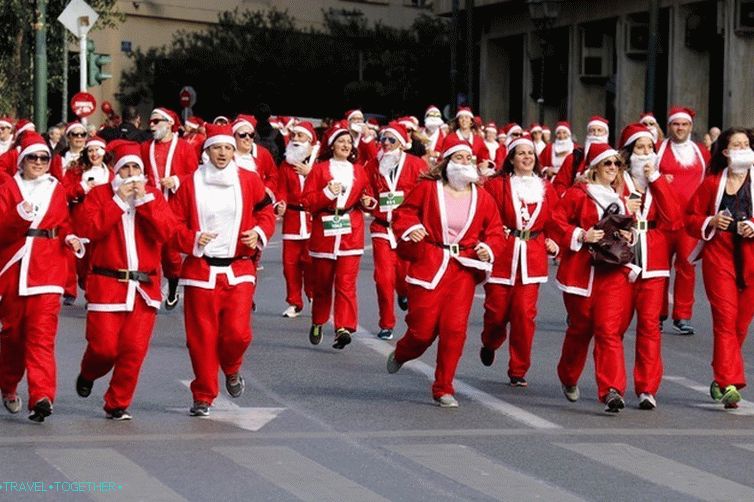 Christmas run of Santa Claus in Athens (photo)