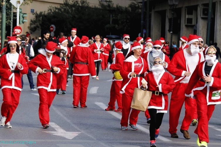 Christmas run of Santa Claus in Athens (photo)