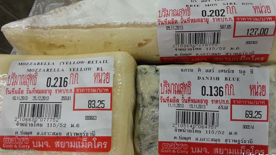 In Macro Mozarela 359 baht / kg, Brie 587 baht / kg, with green mold 476 baht / kg