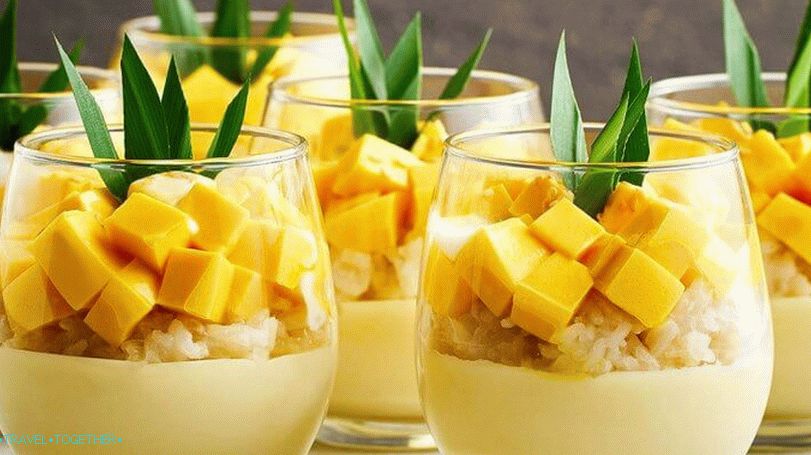 Sweet rice with mango in Thailand