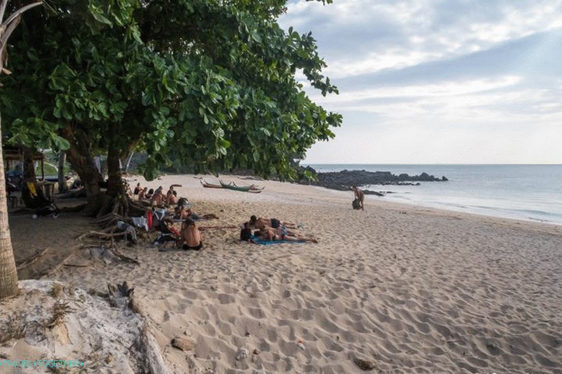 Lanta Secret Beach at low tide