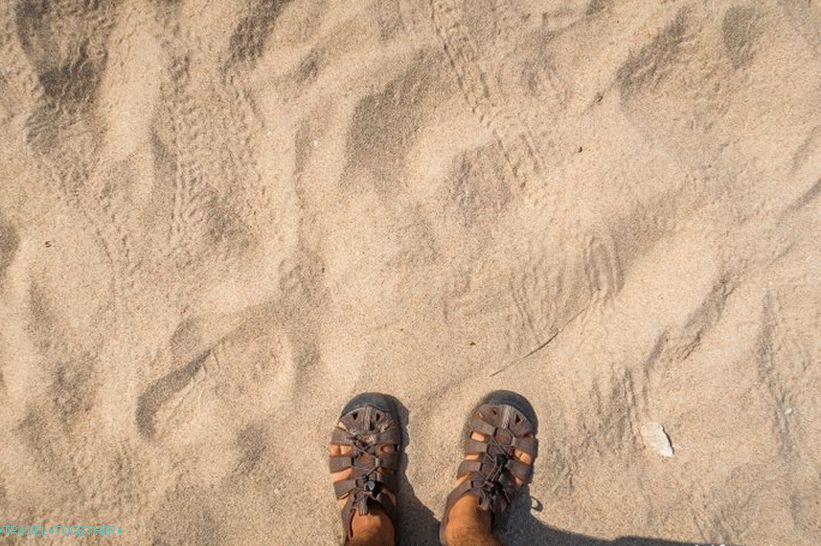 Secret Beach (Lanta Secret Beach) - is still a wild beach on Lanta