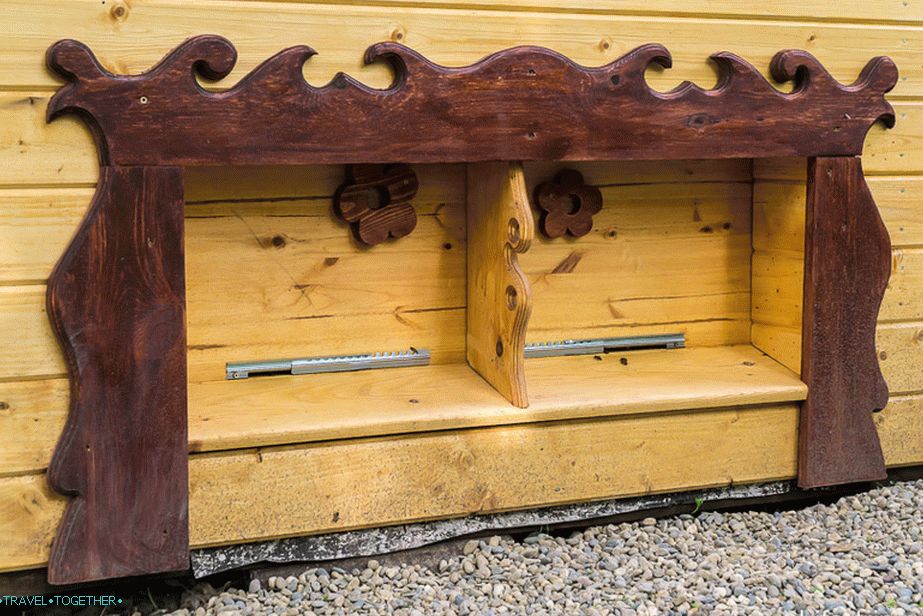 The hive is built into the sides