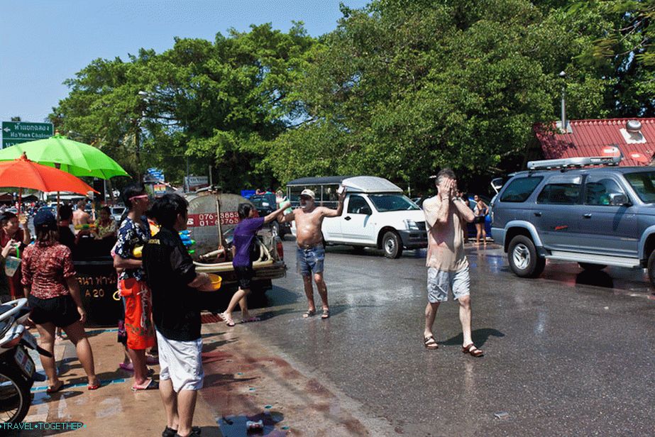 No one will pass unnoticed and uninhabited