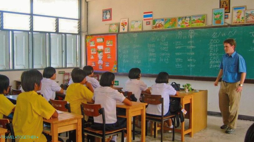 Work as an English teacher in Thailand