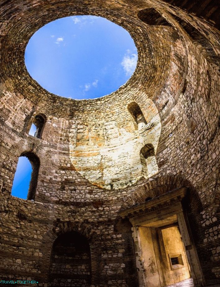 Lobby of Diocletian's Palace