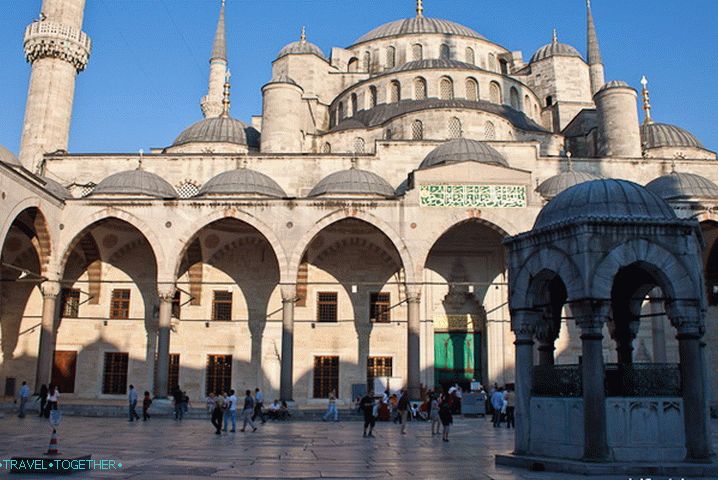 Sultanahmet (Blue Mosque) in Istanbul.