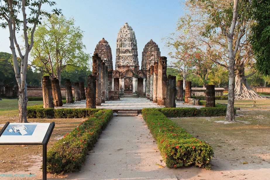 Wat Si Sawai in Sukhothai